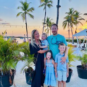 Meet your Posher, Samantha